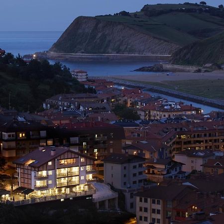 Hotel Flysch Zumaia Exterior photo