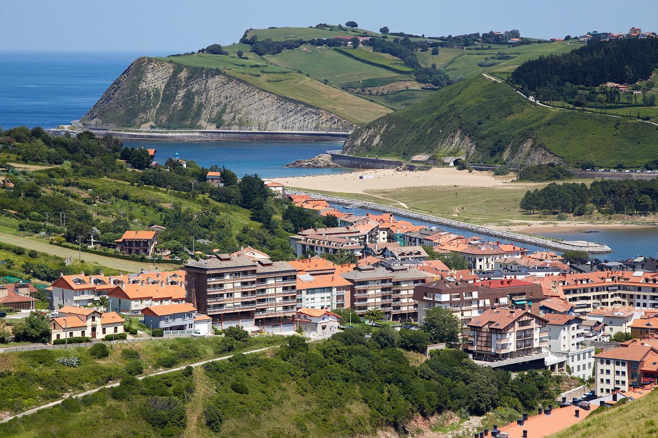 Hotel Flysch Zumaia Exterior photo